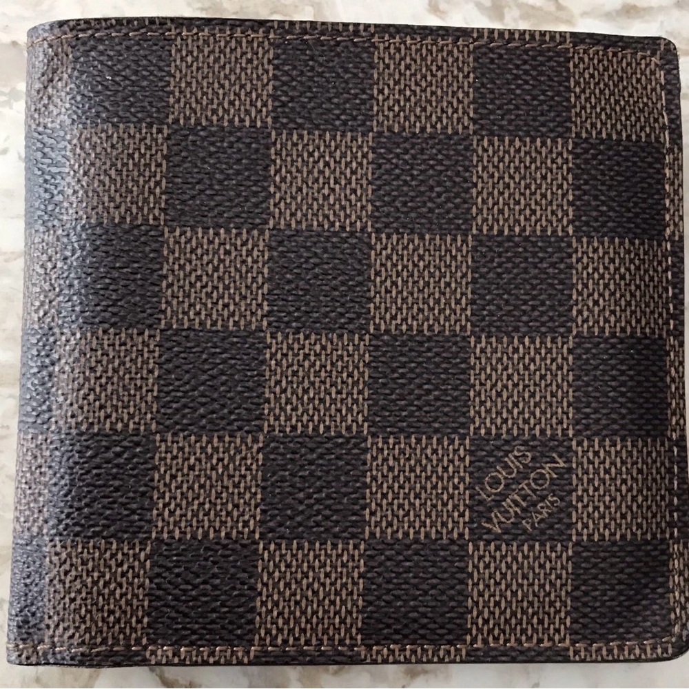 Louis Vuitton Men’s Damier Ebene Bifold Wallet with Coin Pocket